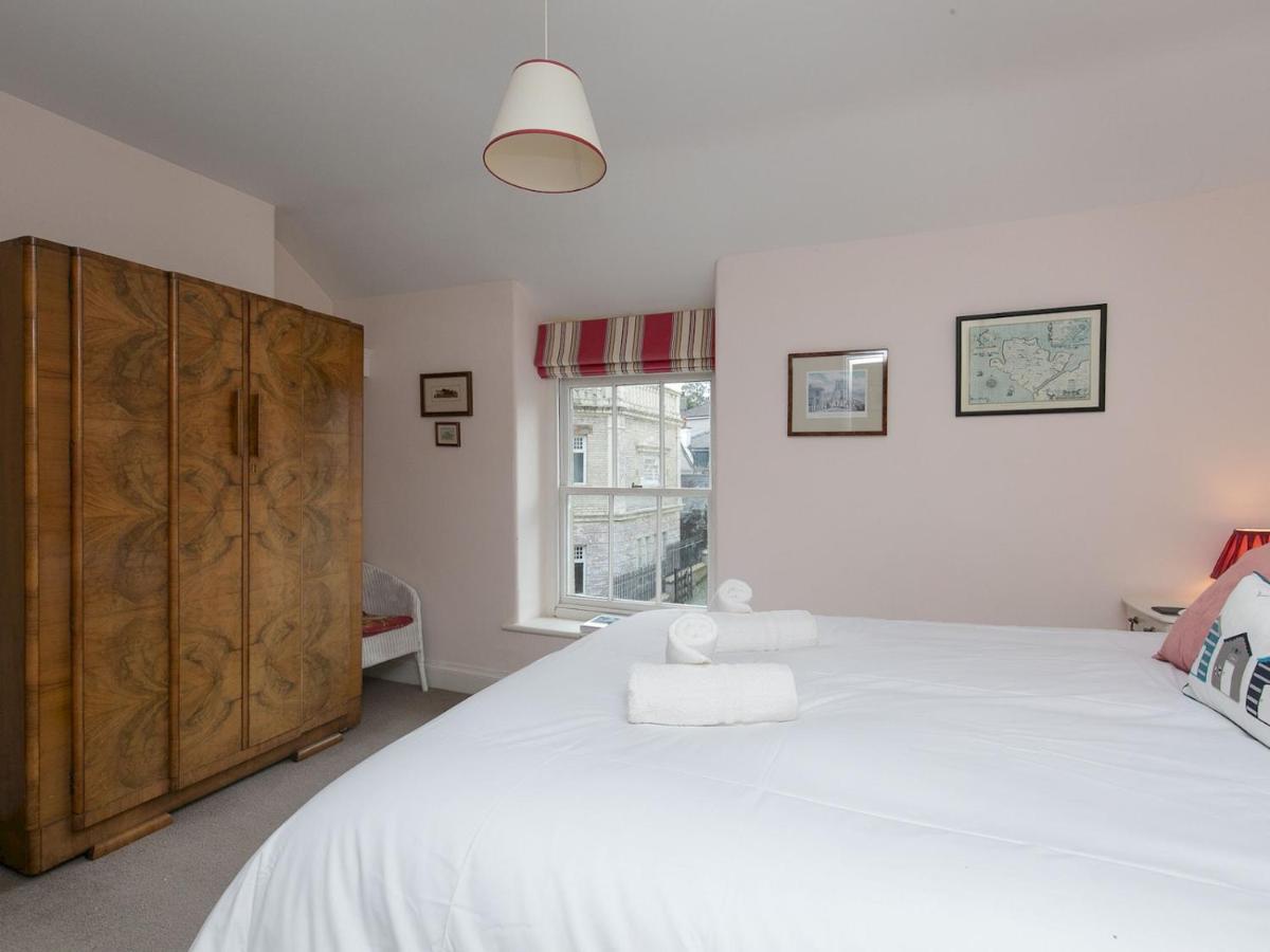 Pass The Keys Comfortable Stone Built Cottage In Menai Bridge Exteriör bild