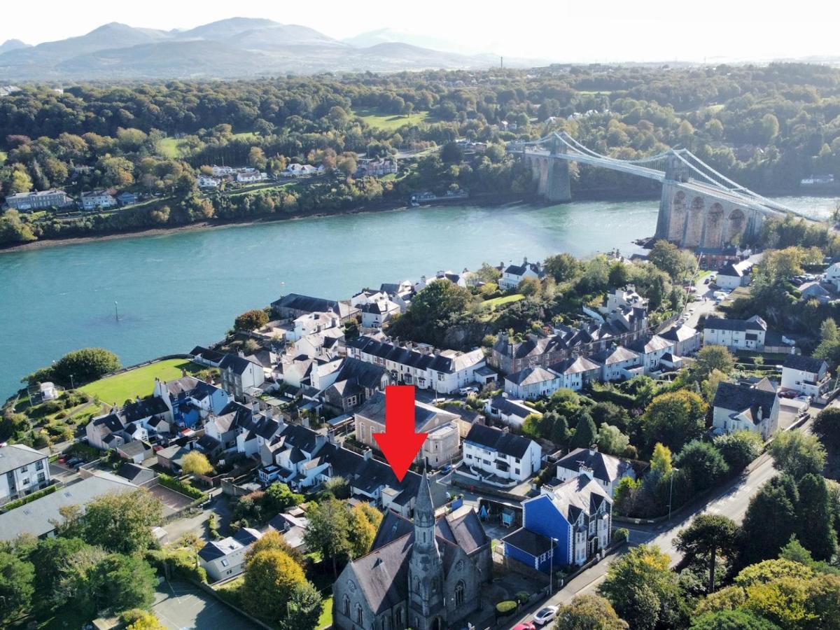 Pass The Keys Comfortable Stone Built Cottage In Menai Bridge Exteriör bild